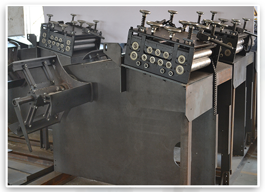 Rectificador y desenrollador combinado GO-A para láminas medianas y gruesas, espesor de lámina: 1 mm ~ 4,5 mm