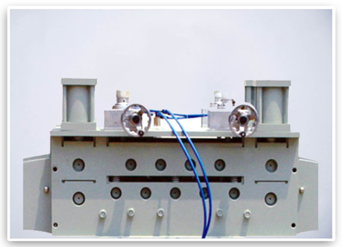 Enderezadora para Láminas Gruesas Modelo HS, Espesor: 1.0mm~6.0mm Enderezadora para Láminas Gruesas Modelo HS, Espesor: 1.0mm~6.0mm